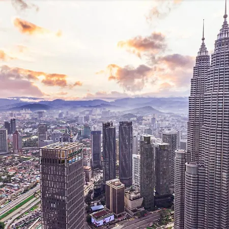 Tropicana The Residences - Klcc View Luxury Apartment Collections Kuala Lumpur Exterior photo